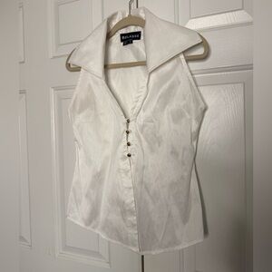 Women's White Sleeveless Top